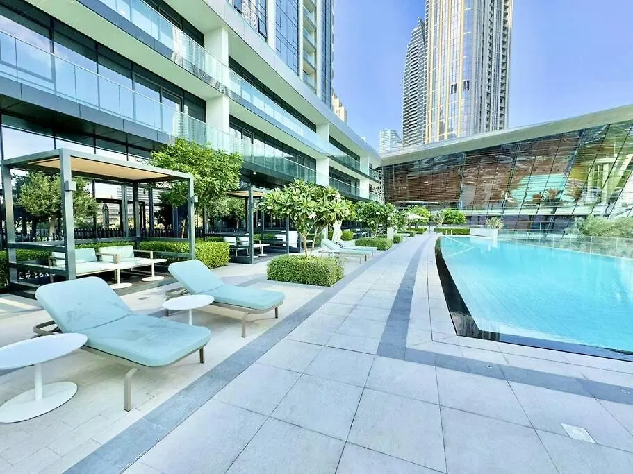 Grande Signature Residence - 2Br Modern Luxury Dubai