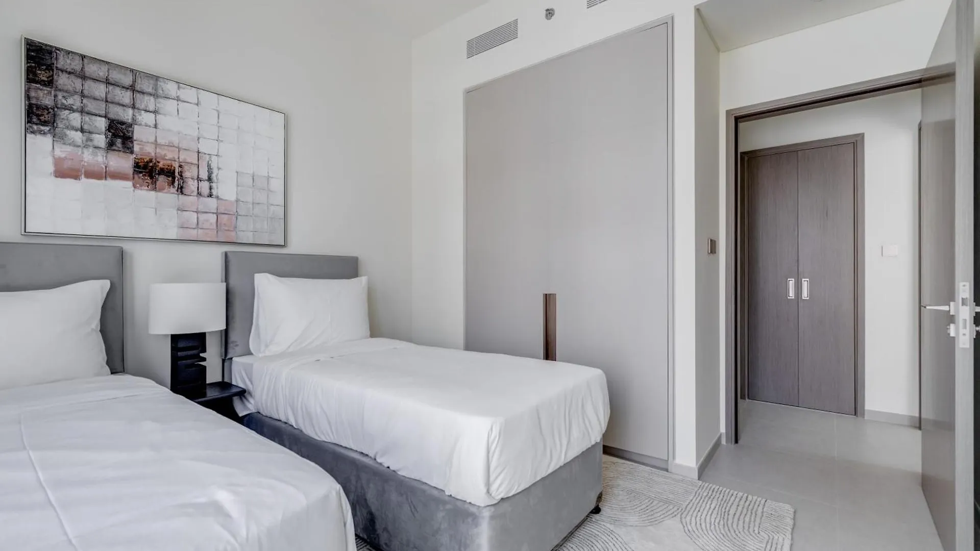 Apartment Grande Signature Residence - 2Br Modern Luxury Dubai