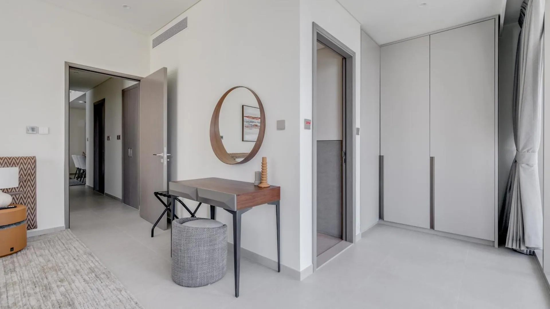 Grande Signature Residence - 2Br Modern Luxury Dubai United Arab Emirates